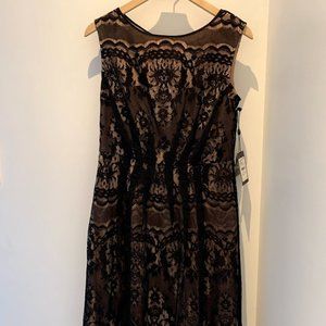Adrianna Papell Lace Black Overlay Dress (Sz 8US)
